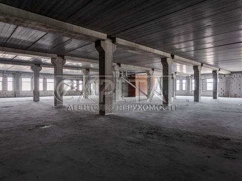 коммерческая по адресу Миколы Бажана просп., 1-Ц