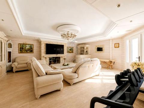 будинок за адресою Боброва, 1