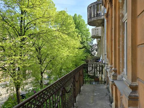 коммерческая по адресу Грушевского ул., 8