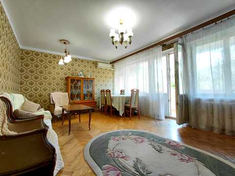 квартира за адресою Академіка Янгеля вул., 4