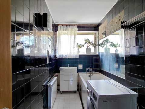 квартира за адресою Академіка Янгеля вул., 4