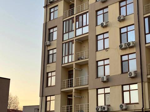 квартира за адресою Довга вул., 1