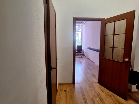 комерційна за адресою Святослава Караванського вул. (Жуковського), 13