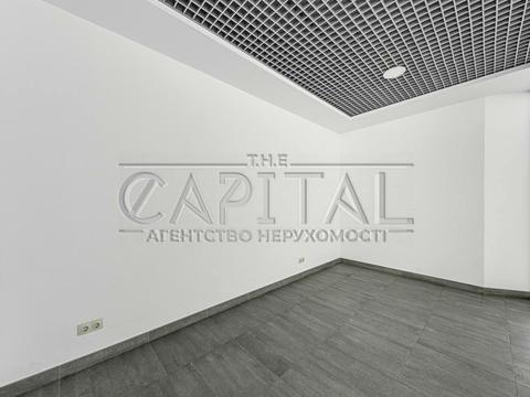 комерційна за адресою Антоновича вул. (Горького), 103