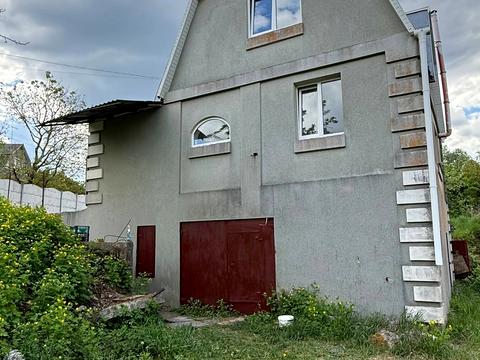 будинок за адресою Озерна