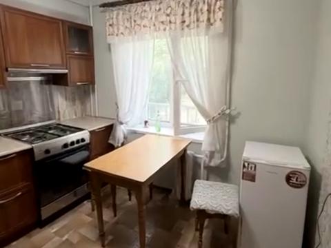 квартира за адресою Київ, Братиславська вул., 40