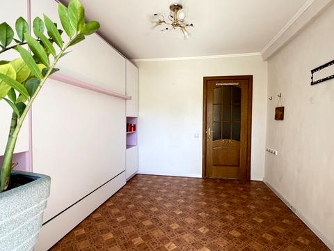 квартира за адресою Київ, Братиславська вул., 40