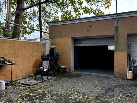 будинок за адресою Садова