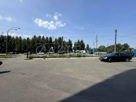 коммерческая по адресу Драгоманова ул., 1-А