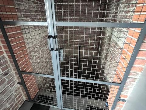 комерційна за адресою Велика Кільцева вул., 2