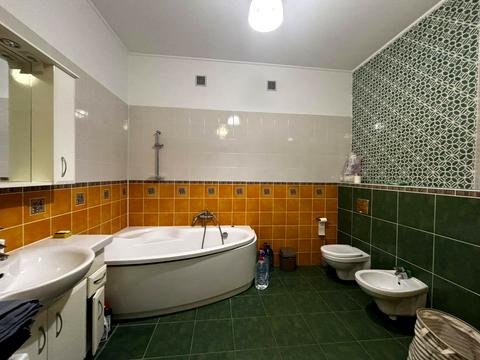 квартира за адресою Василя Стуса вул. (Островського), 37