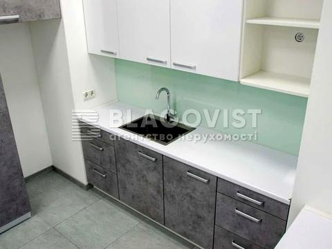 комерційна за адресою Олени Теліги вул., 7