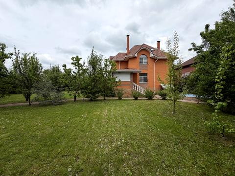 будинок за адресою Виноградна