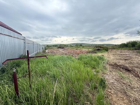 ділянка за адресою Центральна