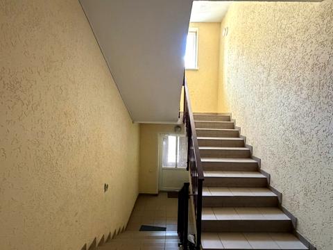 комерційна за адресою Лесі Українки вул., 6