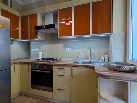квартира за адресою Героїв УПА вул., 76
