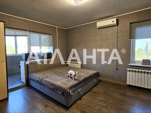 квартира за адресою Академіка Корольова вул., 74б