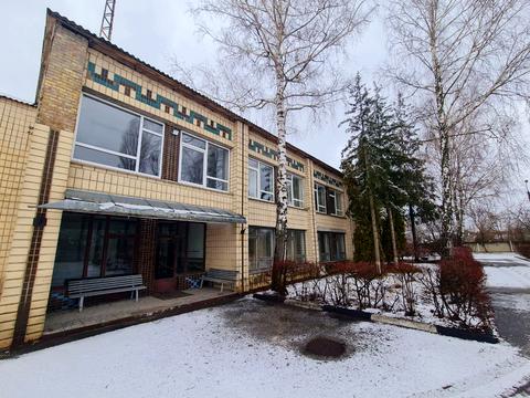 комерційна за адресою Чехова, 1а