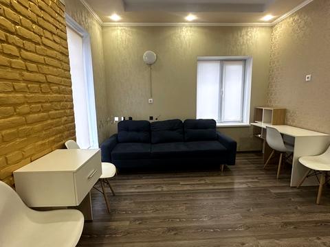квартира за адресою Яворницького вул., 36