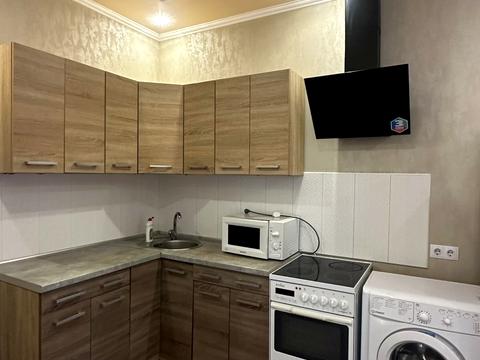квартира за адресою Яворницького вул., 36