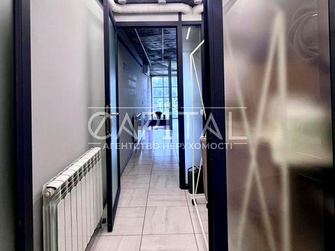 комерційна за адресою Володимира Івасюка просп. (Героїв Сталінграду), 2-Д