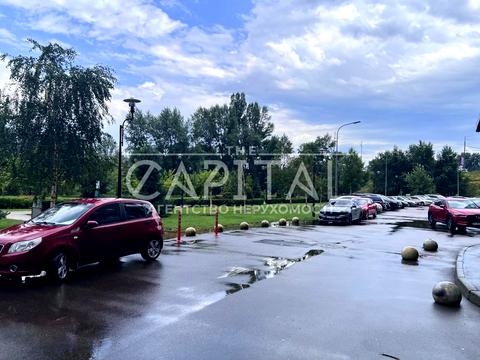 комерційна за адресою Володимира Івасюка просп. (Героїв Сталінграду), 2-Д