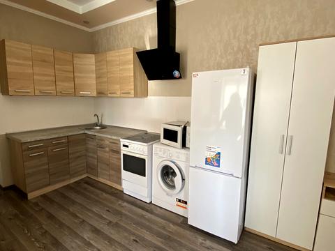 квартира за адресою Яворницького вул., 36