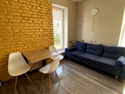 квартира за адресою Яворницького вул., 36