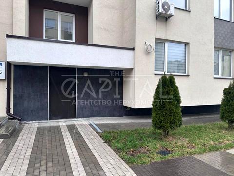 комерційна за адресою Березова вул., 40