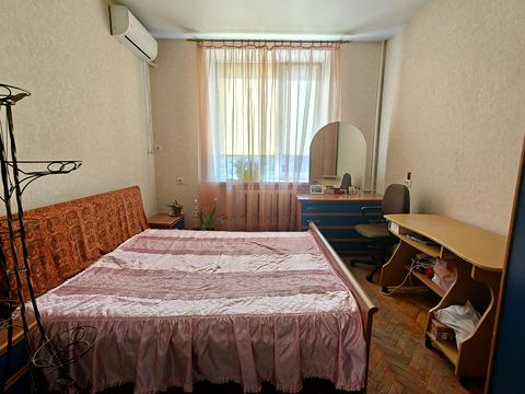 кімната за адресою Миколи Міхновського бульв. (Дружби народів), 13