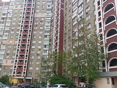 квартира за адресою Оноре де Бальзака вул., 8