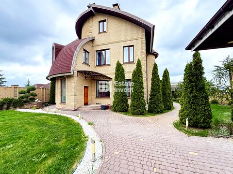 будинок за адресою Харківського метрополітену