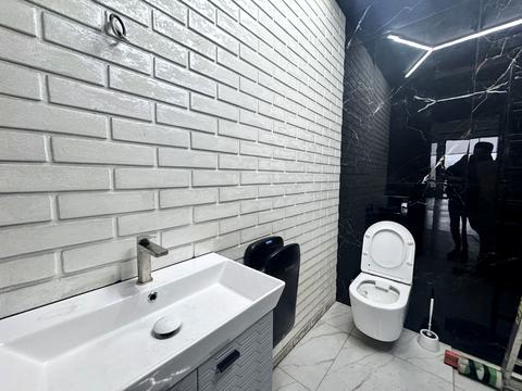 комерційна за адресою Кільцева дорога вул., 55