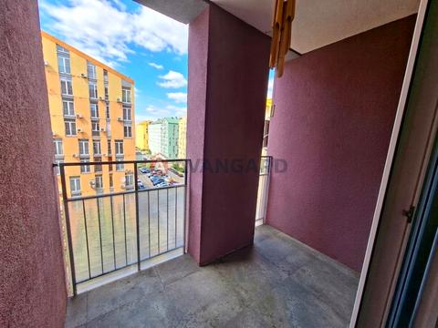 квартира за адресою Регенераторна вул., 4 к14