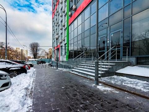 комерційна за адресою Машинобудівна вул., 39