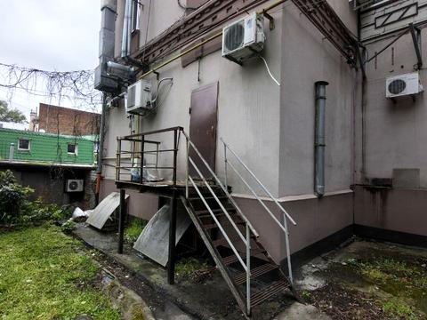 комерційна за адресою Січових Стрільців вул. (Артема), 14