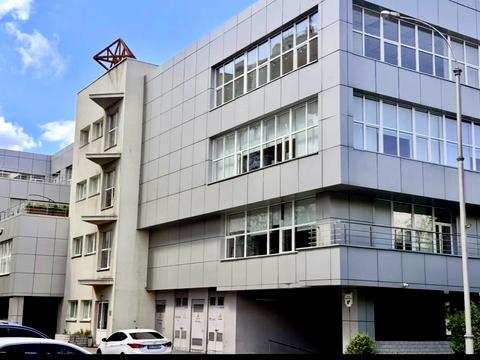 коммерческая по адресу Раисы Окипной ул., 8Б