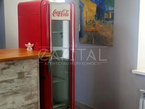 комерційна за адресою Київ, Фрометівська вул., 2 к18-Б