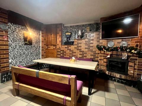 комерційна за адресою Галицька вул., 60