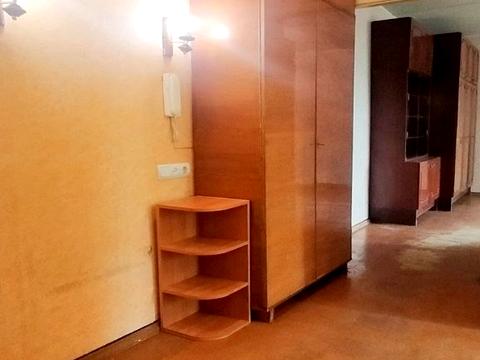 квартира за адресою Червоний камінь вул., 4