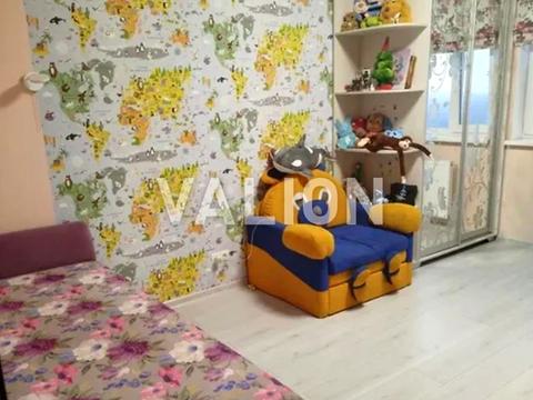квартира за адресою Воскресенська вул., 18