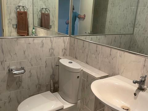 комерційна за адресою Київ, Шовковична вул., 42/44