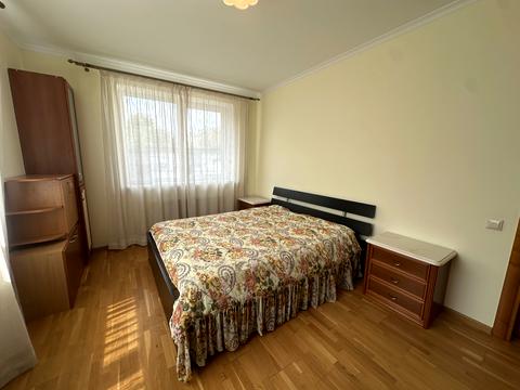 квартира за адресою Каменярів вул., 10