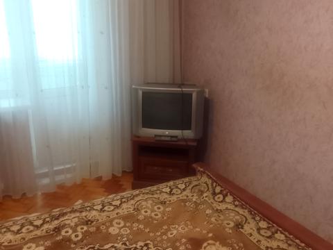 кімната за адресою Стратегічне шосе (Науки), 21