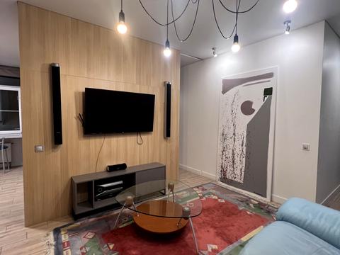 квартира за адресою Юнацька вул., 6