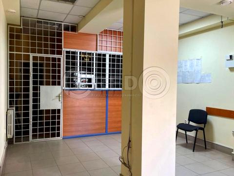 комерційна за адресою Сонячний мікрорайон вул., 22а