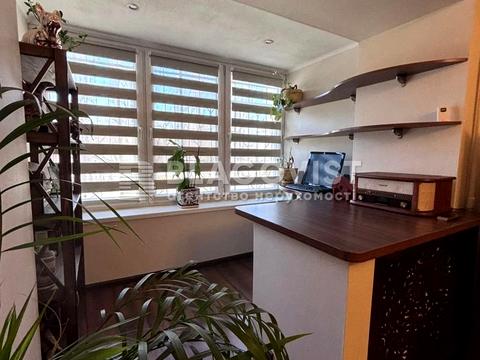 квартира по адресу Русановский бульв., 12