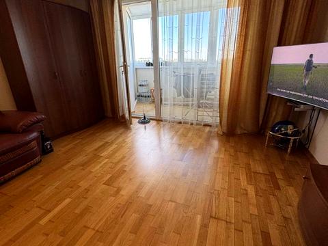 квартира по адресу Генерала Петрова ул., 18а