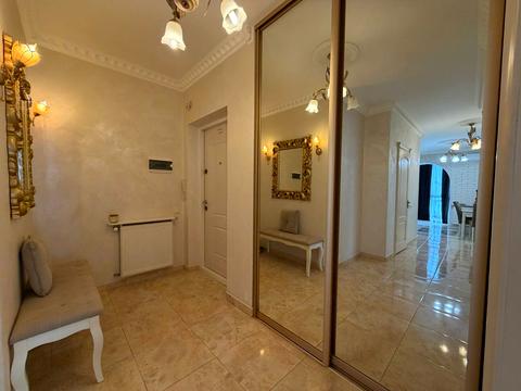 квартира за адресою Володимира Івасюка вул., 7