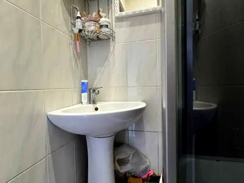 будинок за адресою Гайдамацька вул. (Комісарівська)